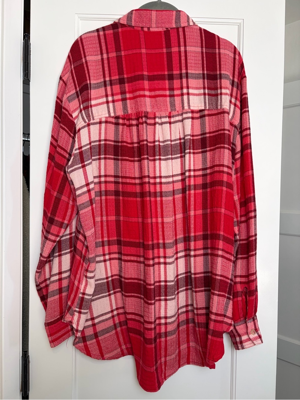 Anthropologie Pilcro Oversized Red Plaid Button-Up Shirt (Large) - Picture 4 of 6